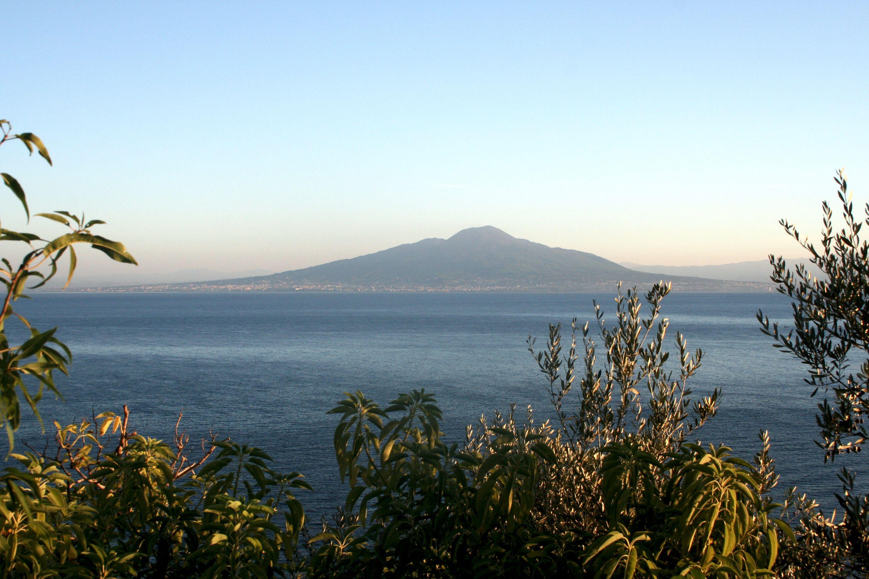 Hotel La Tonnarella Sorrento Bagian luar foto