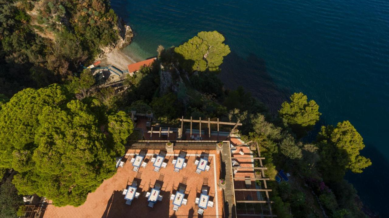 Hotel La Tonnarella Sorrento Bagian luar foto